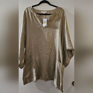 Michael Kors Metallic Gold Top.